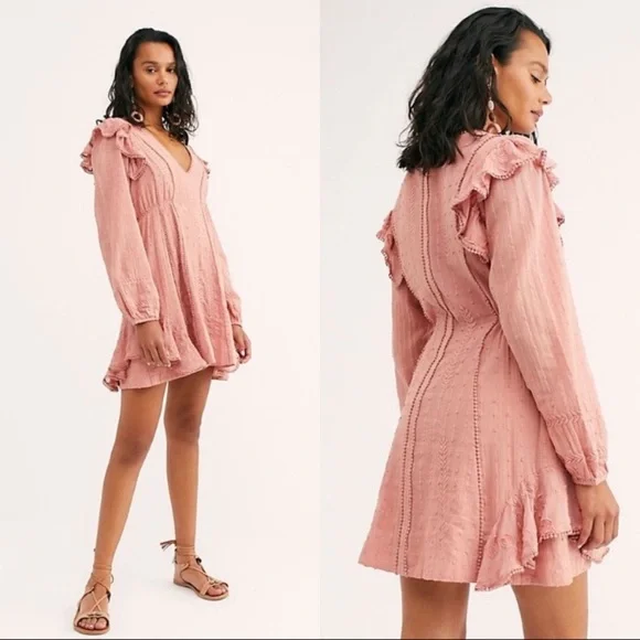 lace v neck mini dress LESET Barb Lace V Neck Mini Dress in Creme in Satin